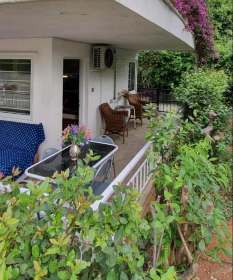 Sea & City Mary'S Residence 雅典 外观 照片